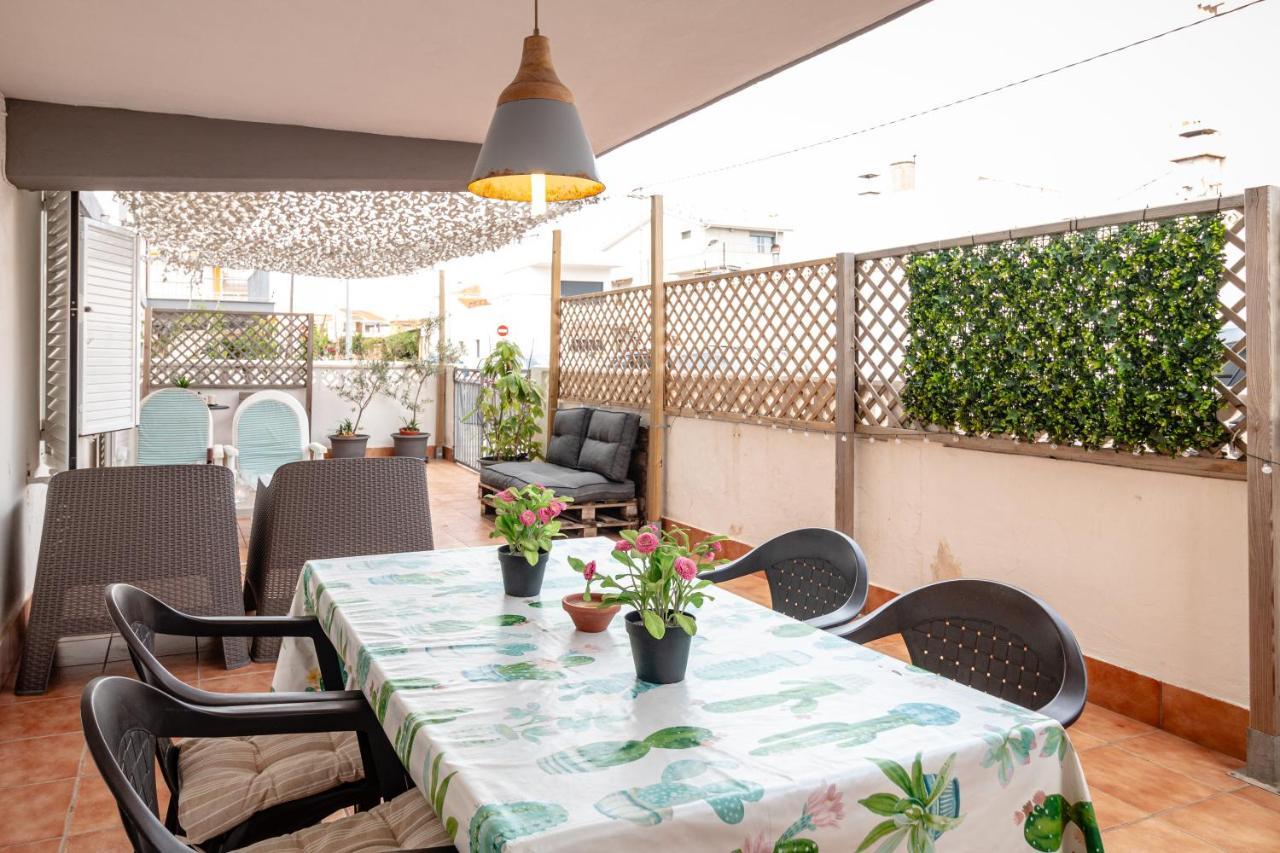 Super Apartamento A Un Paso Del Mar Oliva Zewnętrze zdjęcie